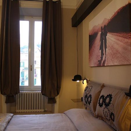Le Sorelle Lumiere Bed & Breakfast Roma Oda fotoğraf